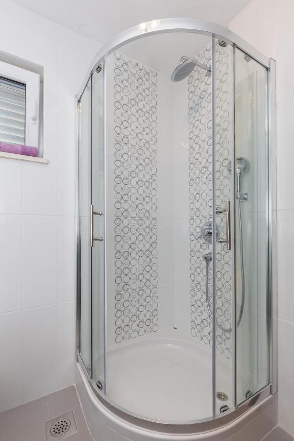 Apartments Villa Enzian Млини Екстер'єр фото