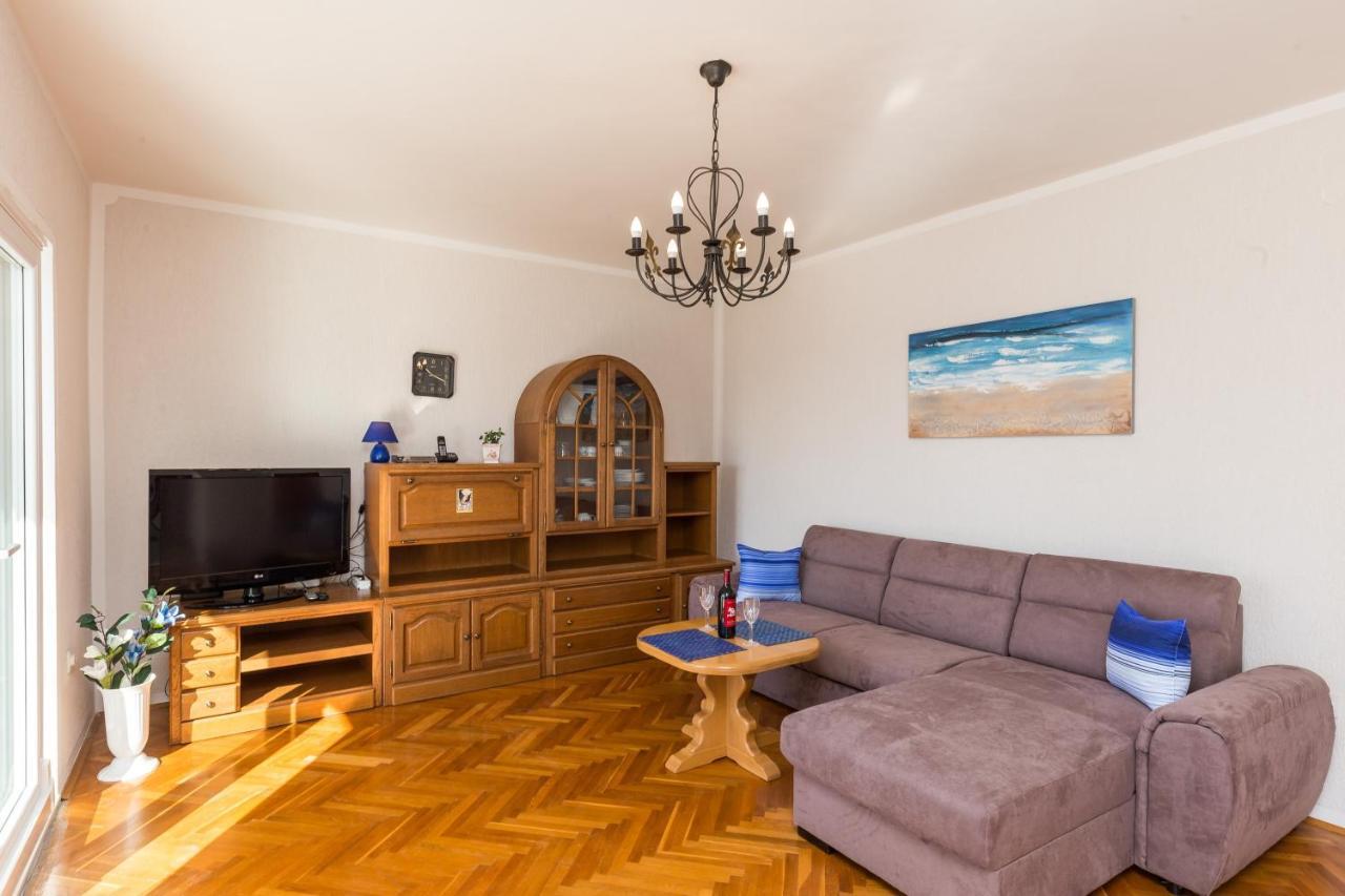 Apartments Villa Enzian Млини Екстер'єр фото